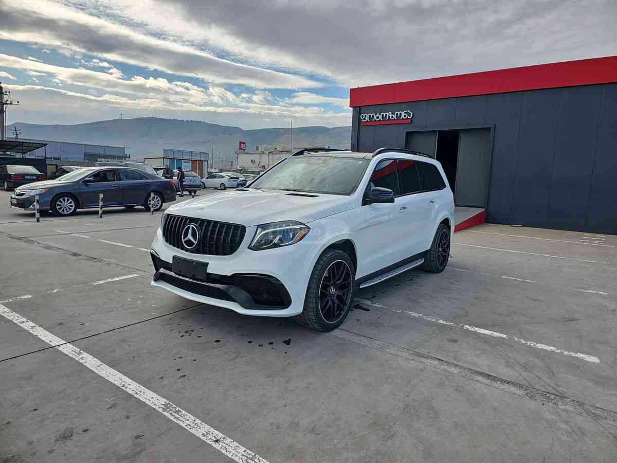 Mercedes-Benz GLS 450