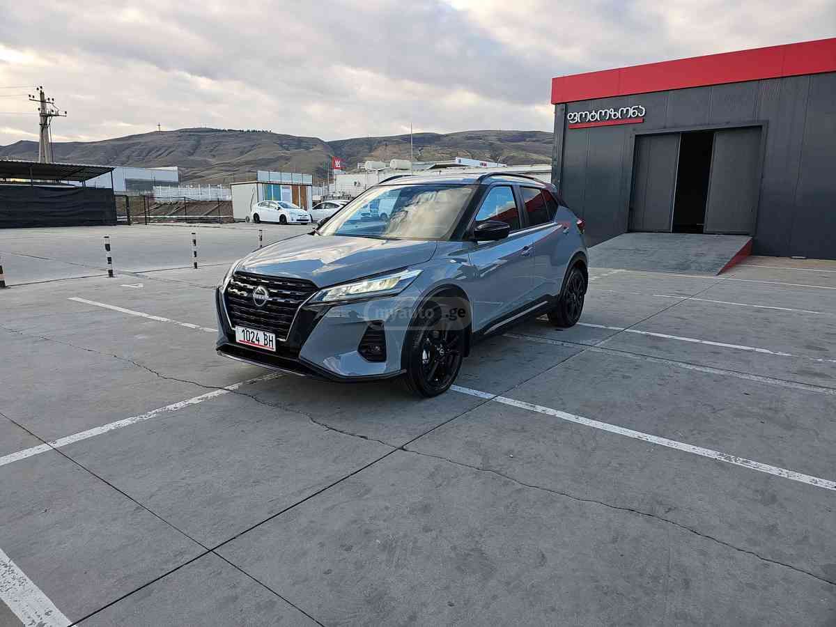 Nissan Kicks