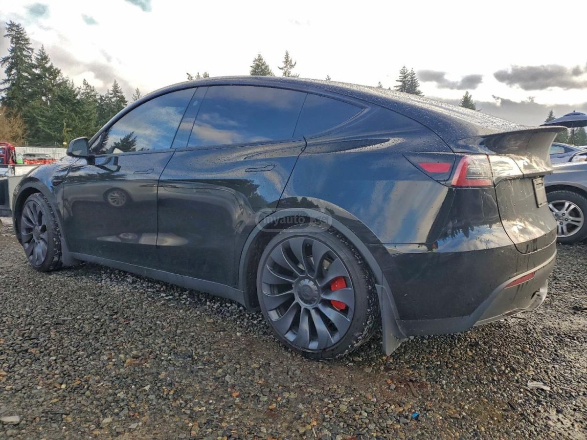 Tesla Model S 2024 — photo 2