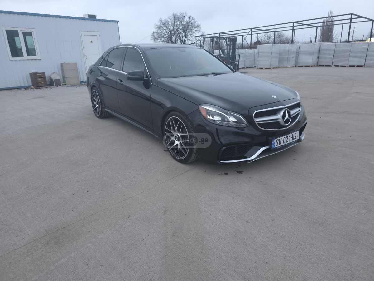 Mercedes-Benz E 350 2014 — photo 2