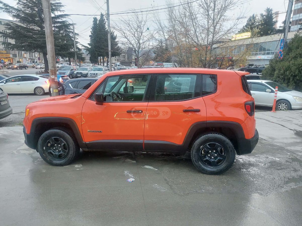 Jeep Renegade 2019 — photo 2
