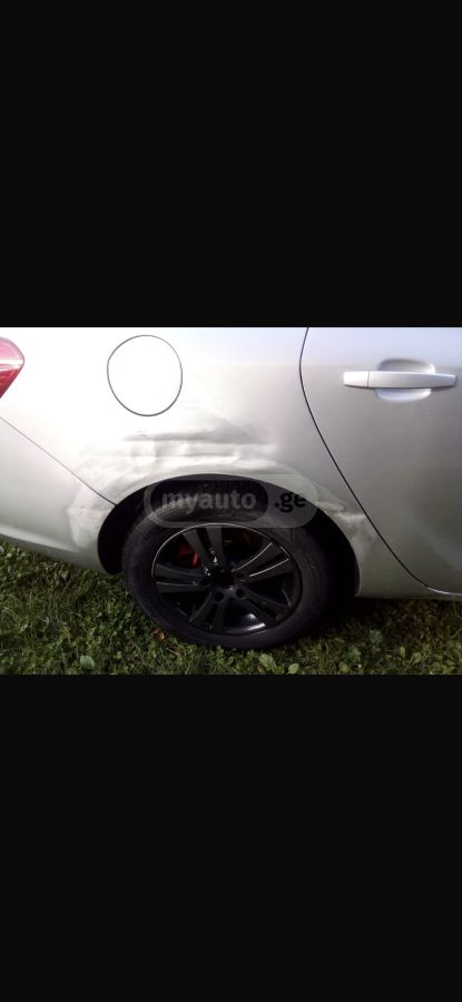 Opel Astra 2013 — photo 2