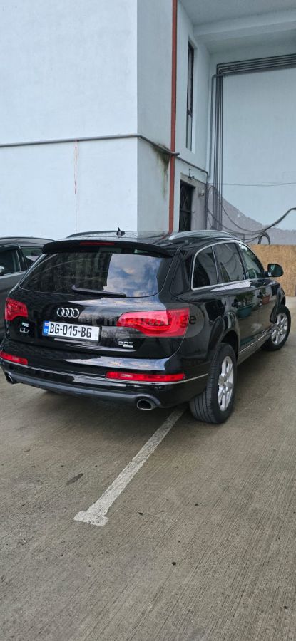 Audi Q7 2014 — photo 2