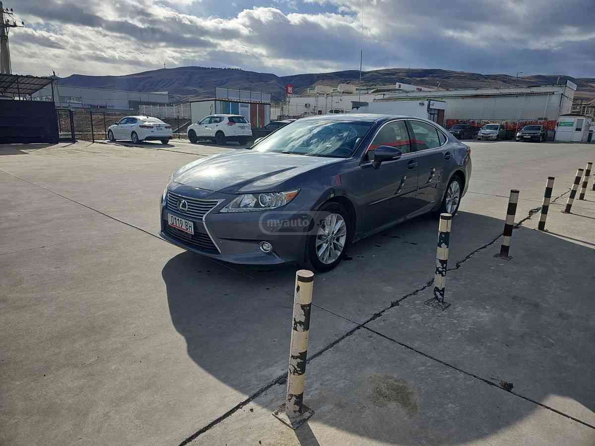 Lexus ES 300