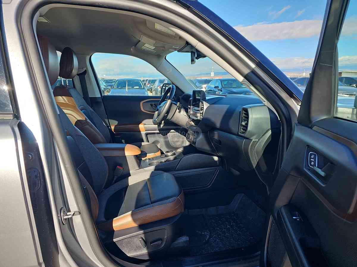 Ford Bronco Sport 2023 — photo 2