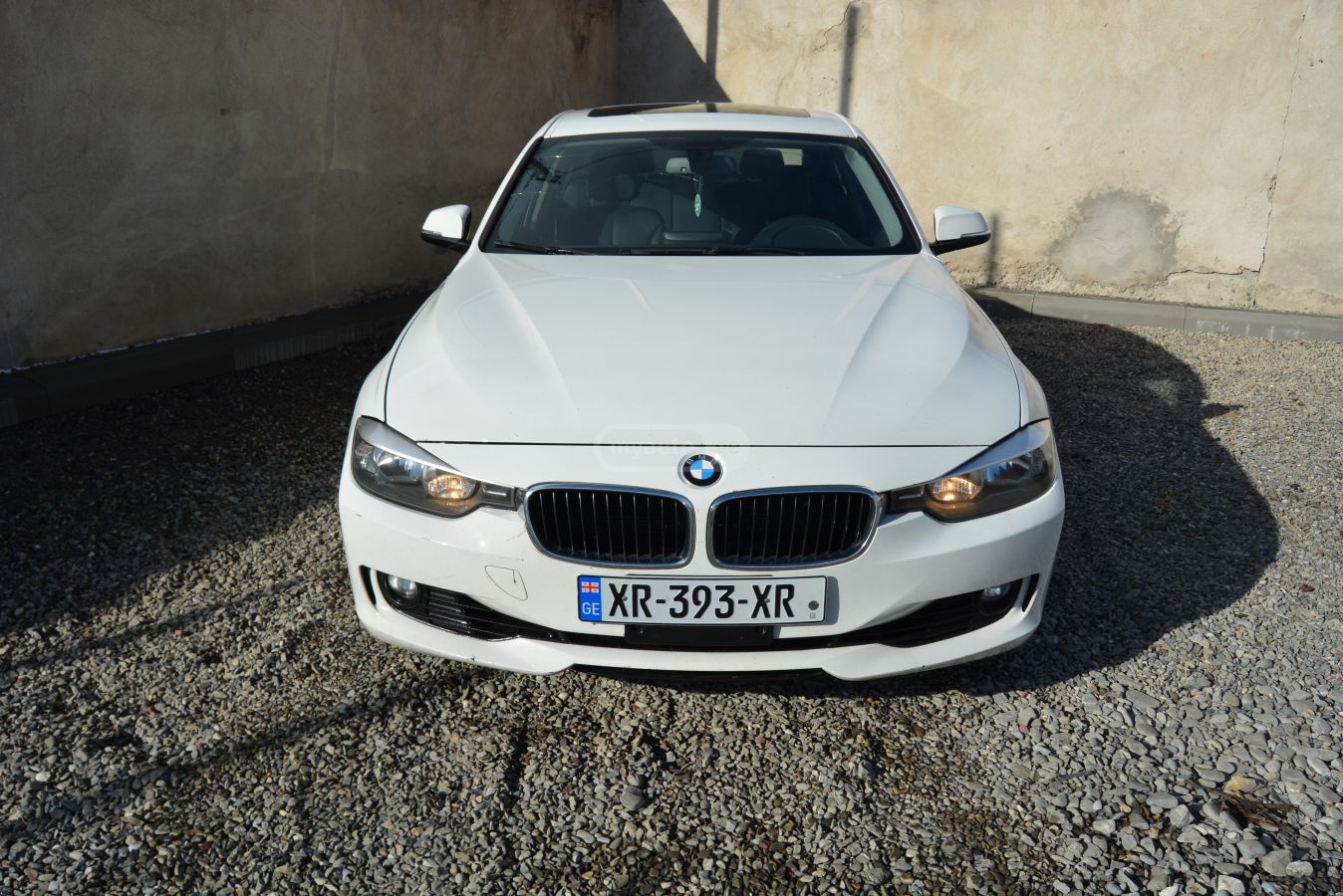 BMW 328 2013 — photo 2
