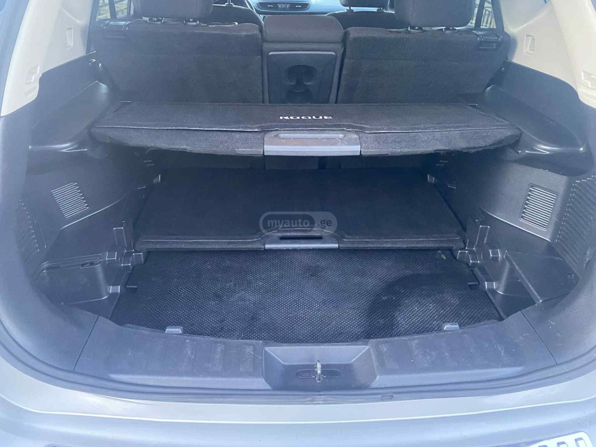 Nissan Rogue 2019 — photo 2