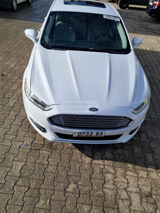Ford Fusion 2015 — photo 2