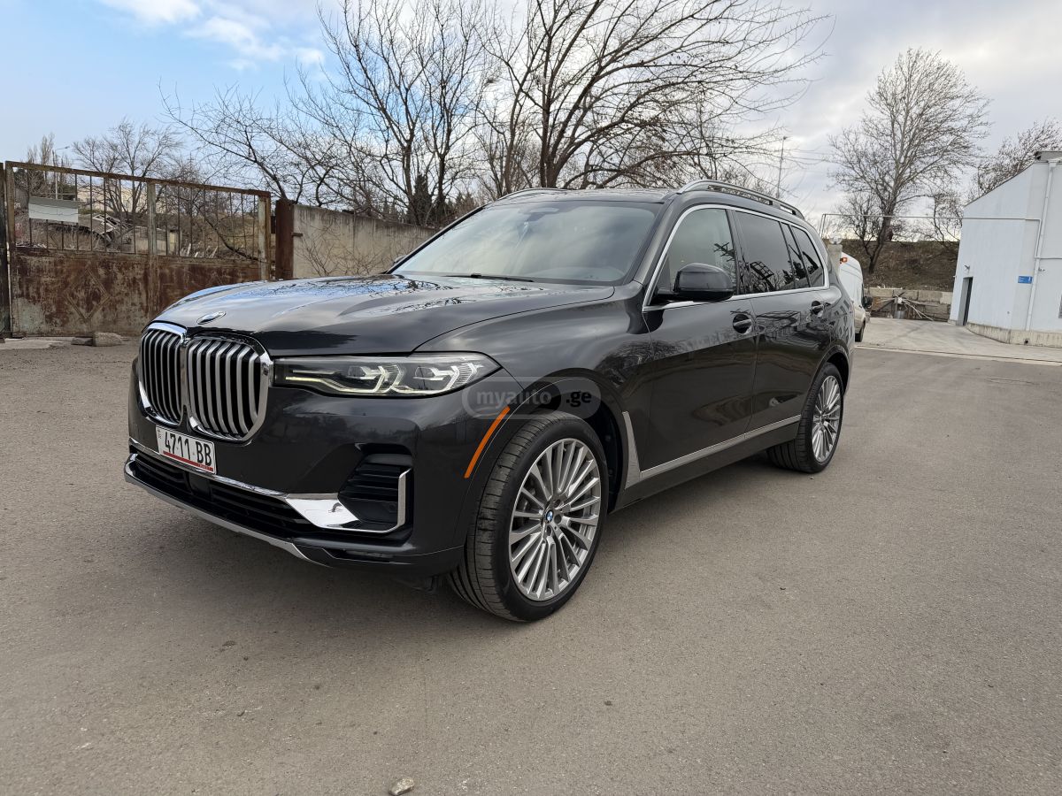 BMW X7