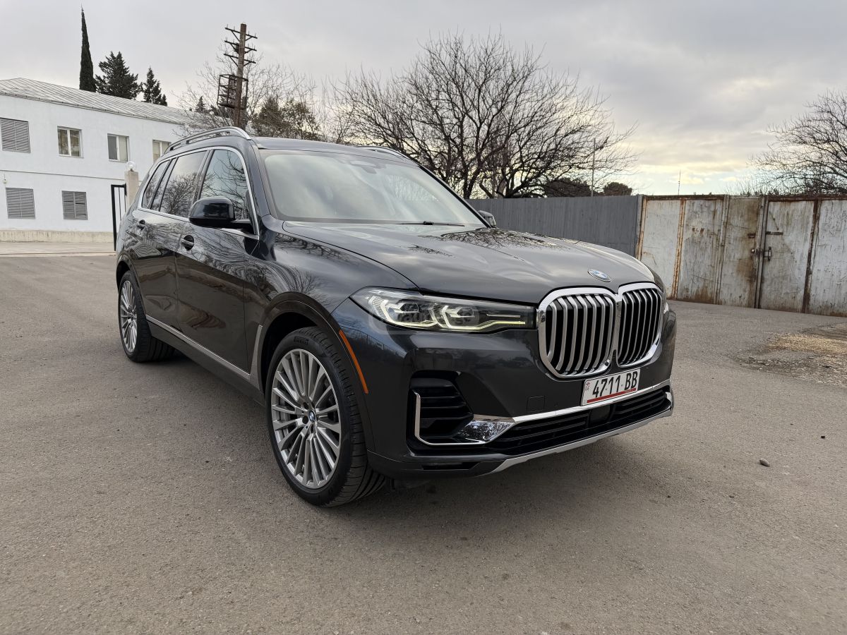 BMW X7 2019 — photo 2