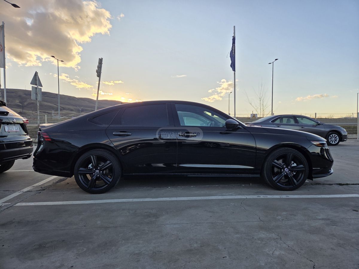 Honda Accord 2024 — photo 2