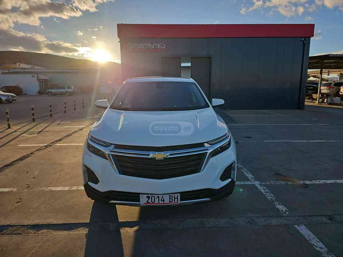 Chevrolet Equinox 2023 — photo 2