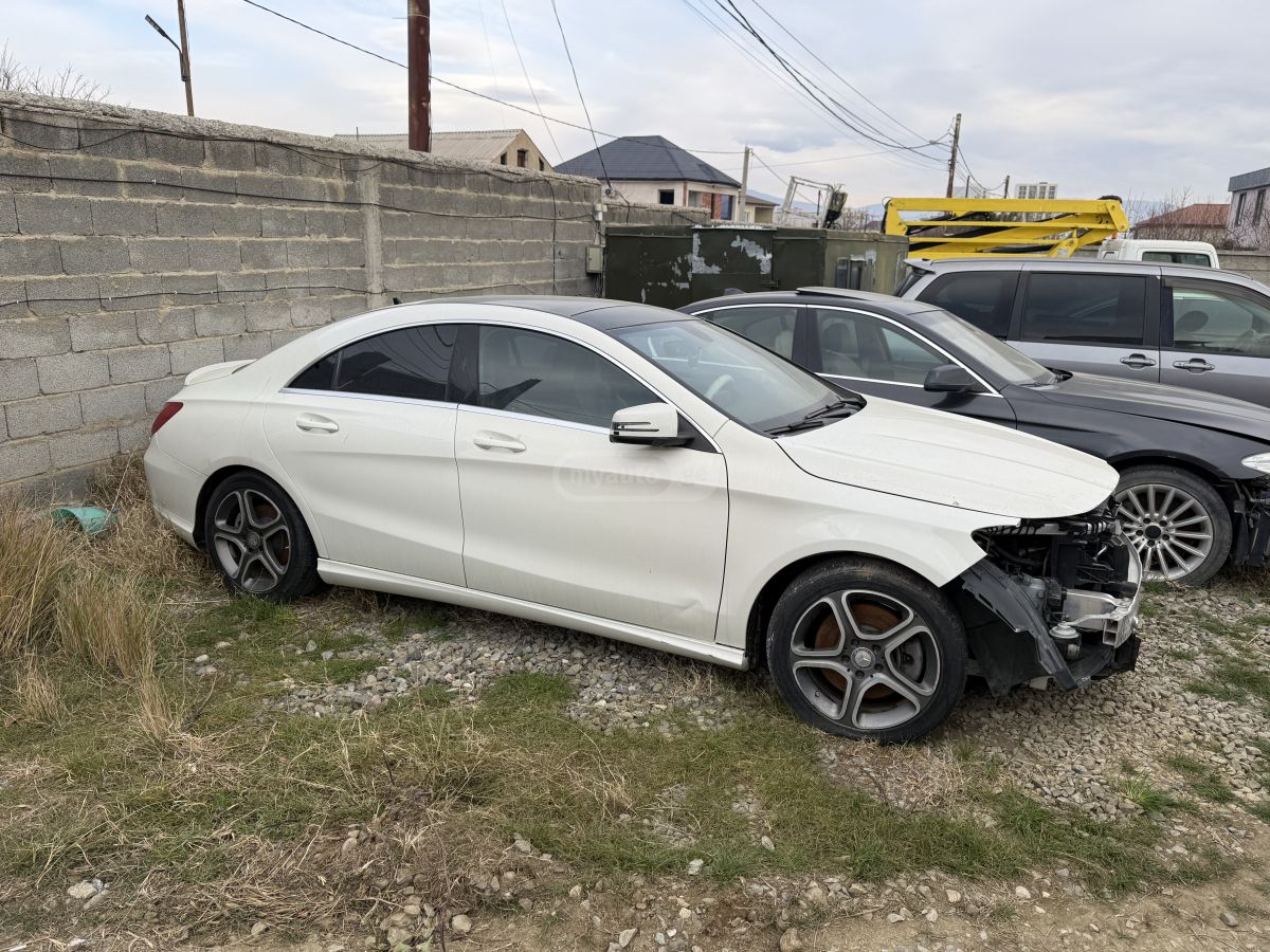 Mercedes-Benz CLA 250 2013 — photo 2