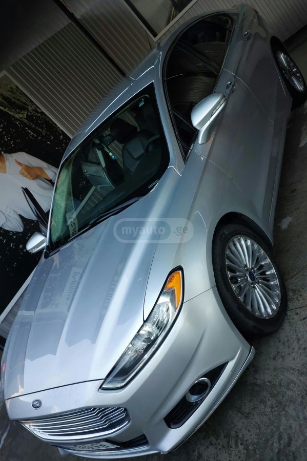 Ford Fusion 2015 — photo 2