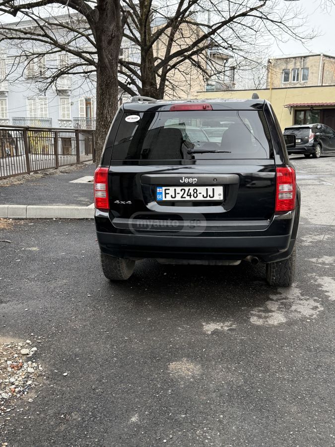 Jeep Patriot 2013 — photo 2