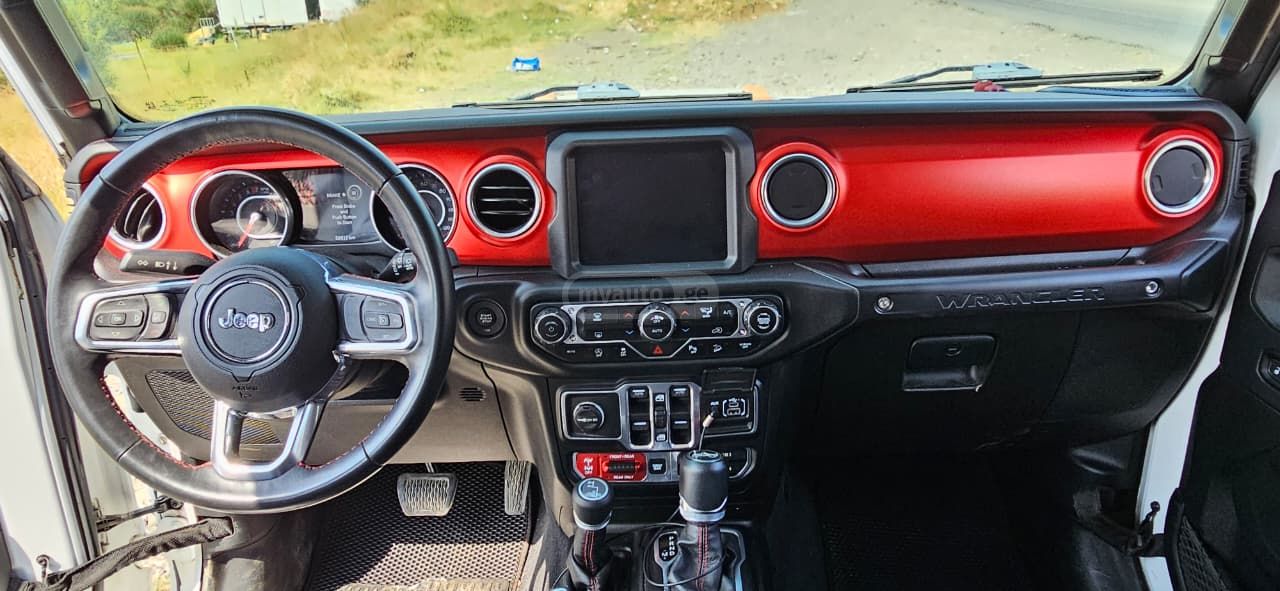 Jeep Wrangler 2018 — photo 2