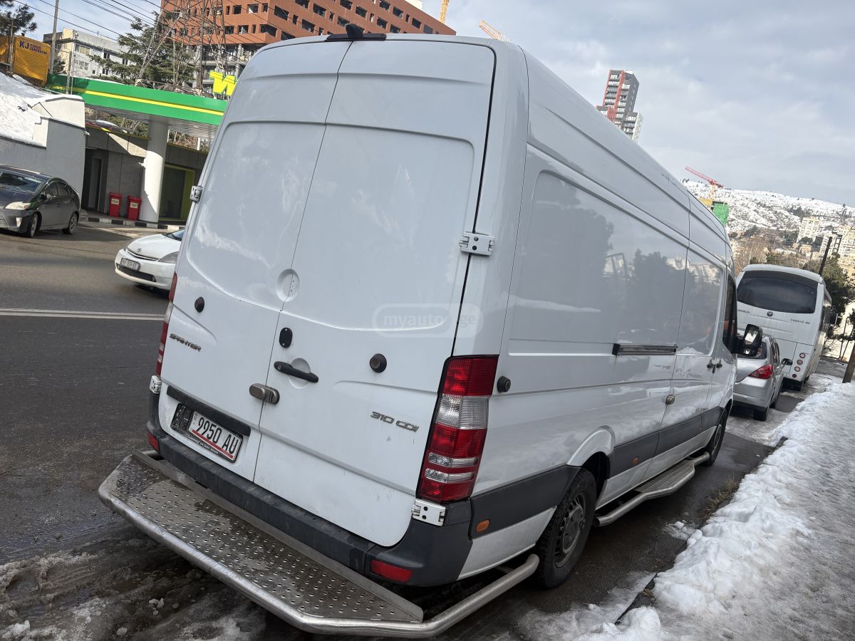 Mercedes-Benz Sprinter 2014 — photo 2