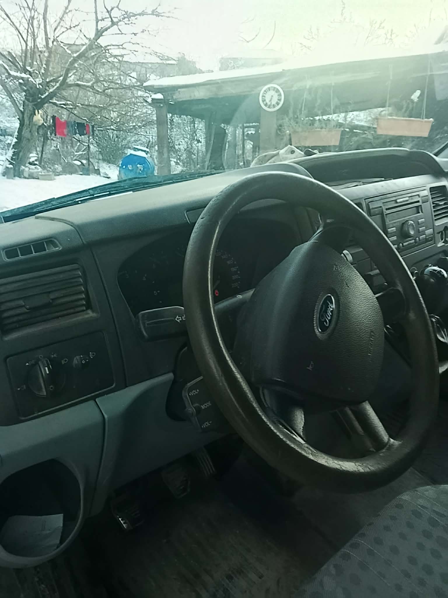 Ford Transit 2007 — photo 2
