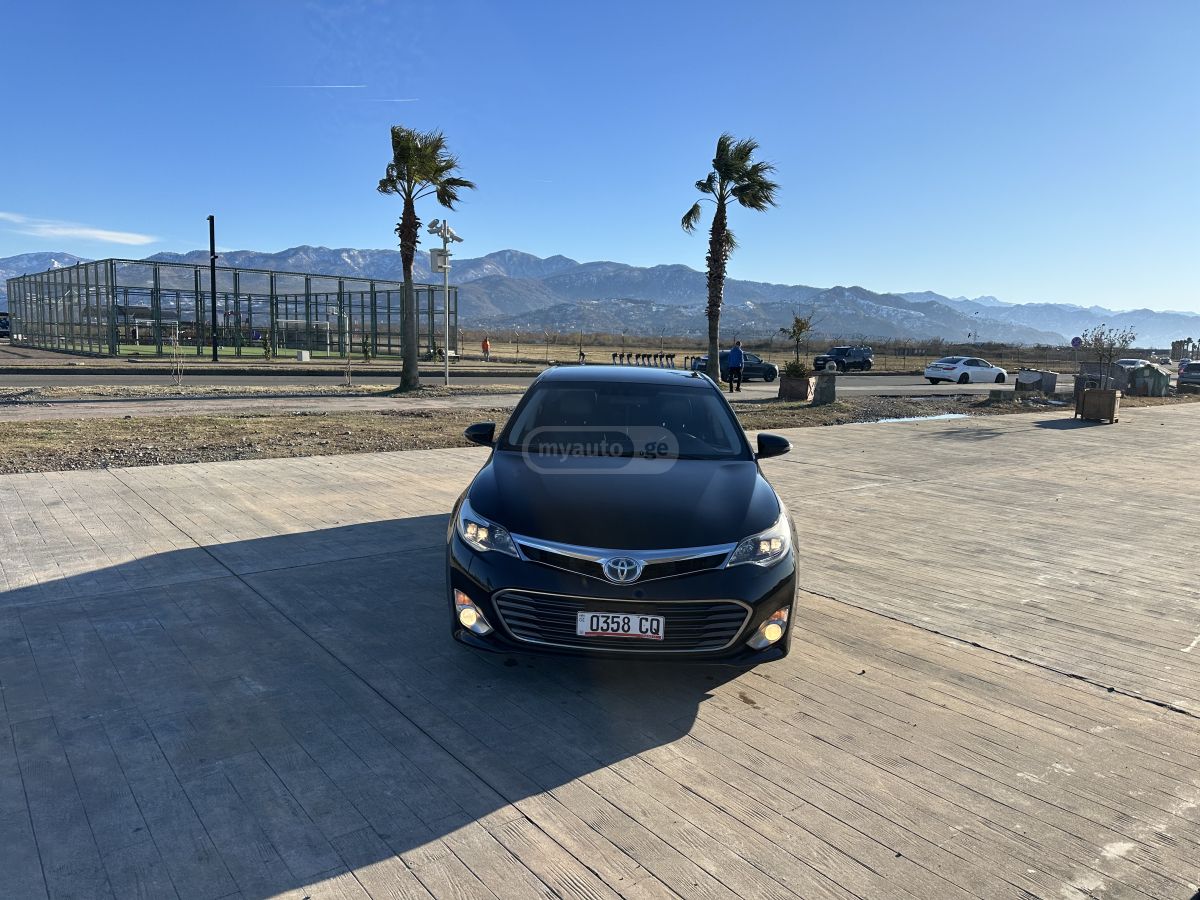 Toyota Avalon 2015 — photo 2
