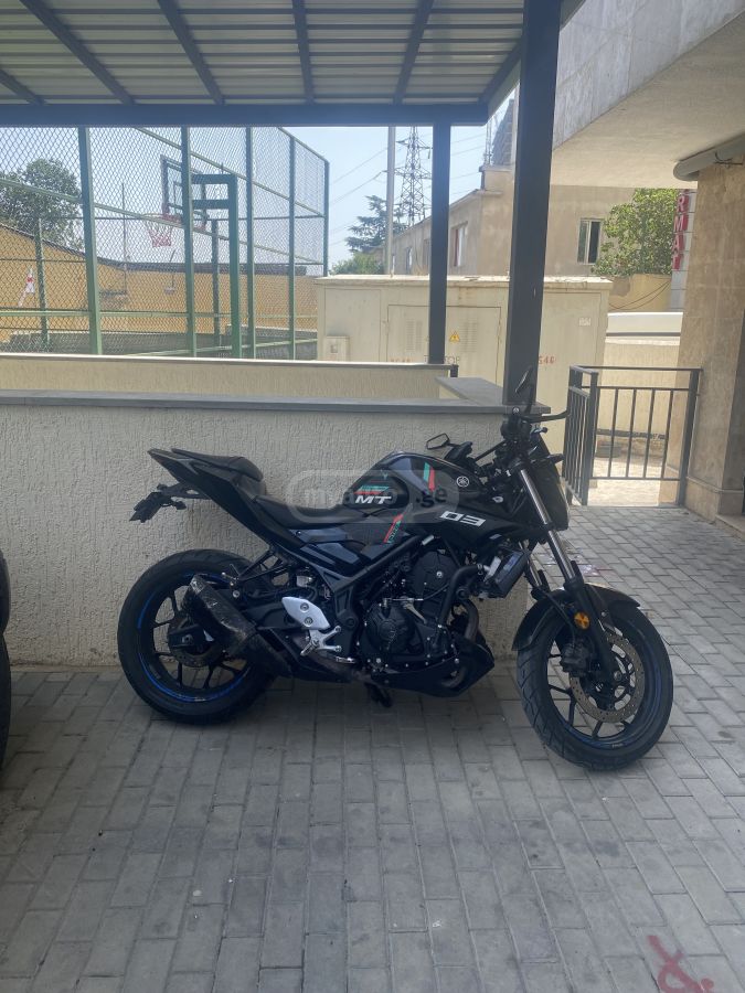 Yamaha MT-03