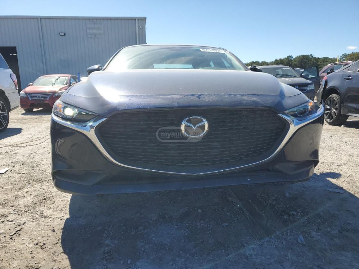 Mazda Mazda3 2021 — photo 2