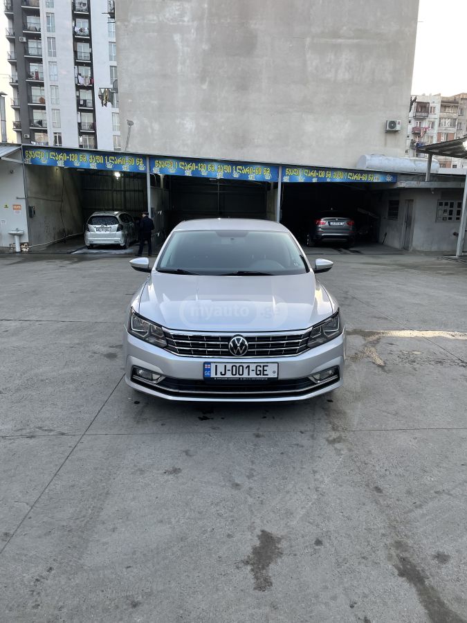 Volkswagen Passat 2016 — photo 2