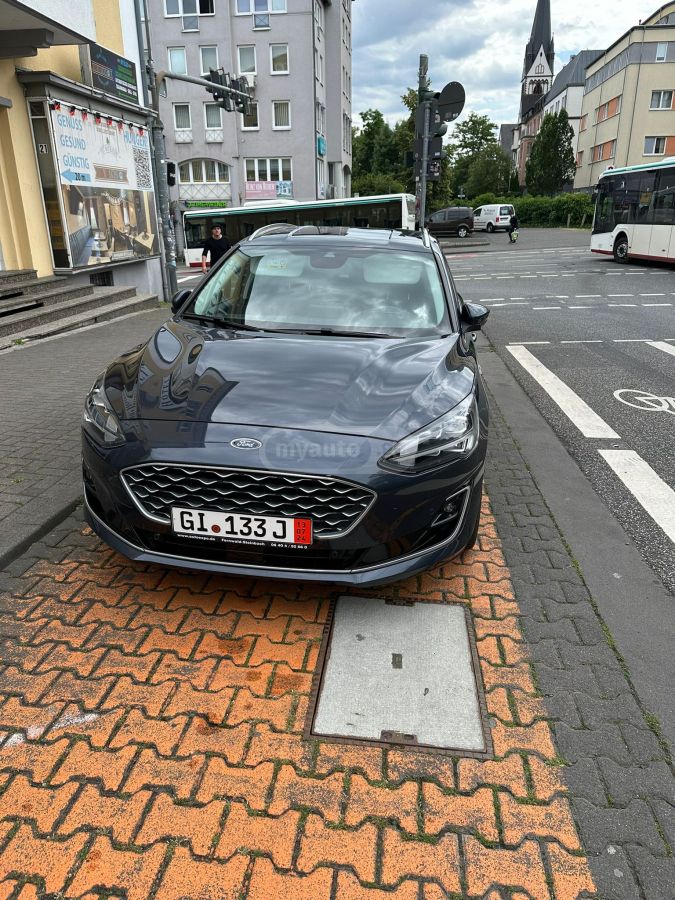 Ford Focus 2020 — photo 2