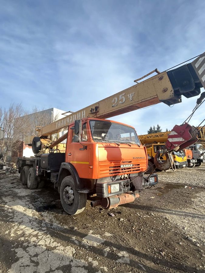 Kamaz 55111
