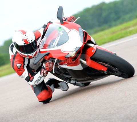 Ducati 848