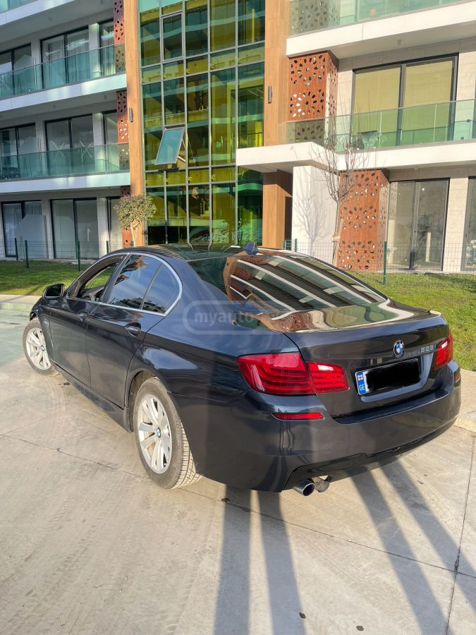 BMW 528 2015 — photo 2