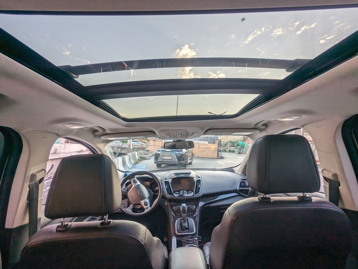 Ford Escape 2013 — photo 2