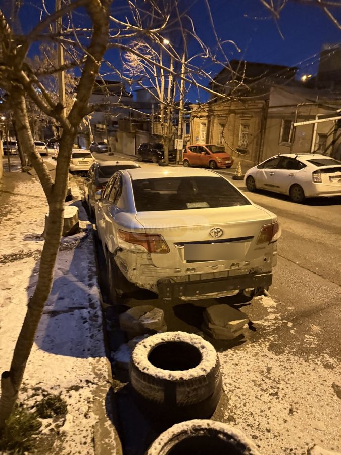 Toyota Avensis 2010 — photo 2