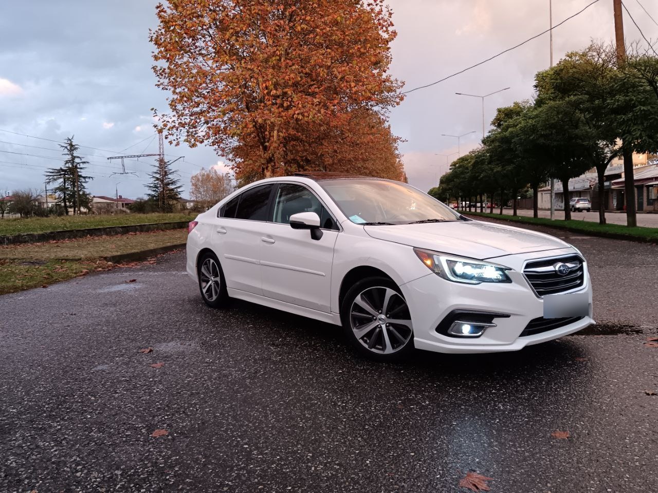 Subaru Legacy 2017 — photo 2