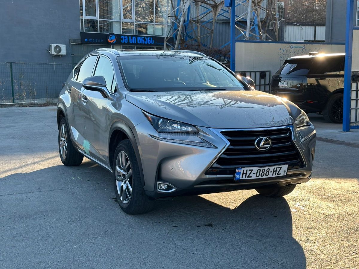 Lexus NX 200