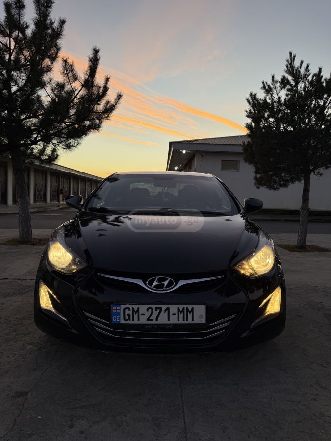 Hyundai Elantra 2014 — photo 2