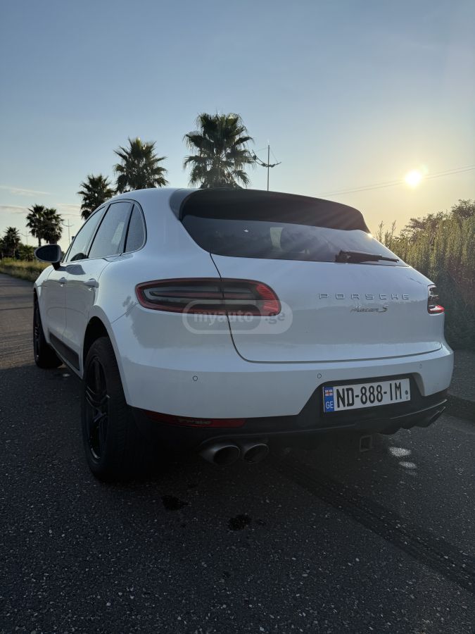 Porsche Macan 2016 — photo 2