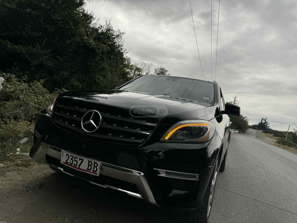 Mercedes-Benz ML 400