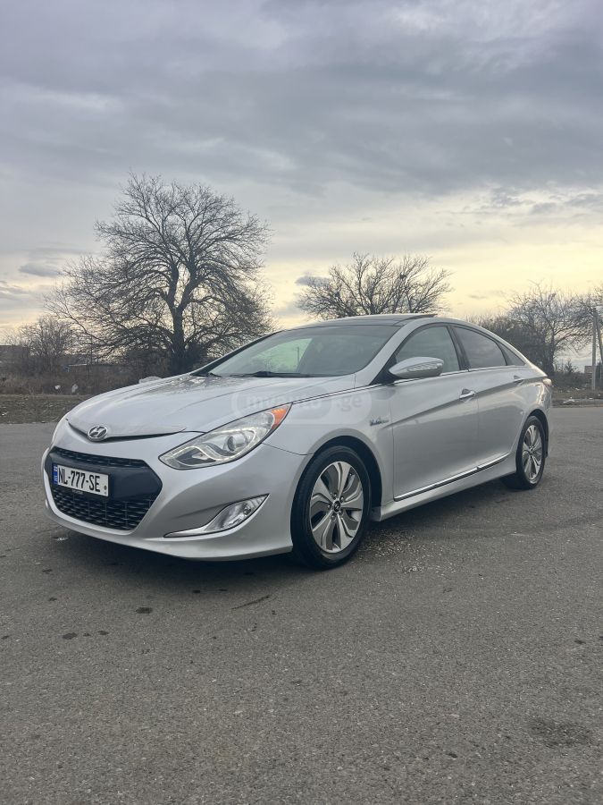 Hyundai Sonata 2013 — photo 2