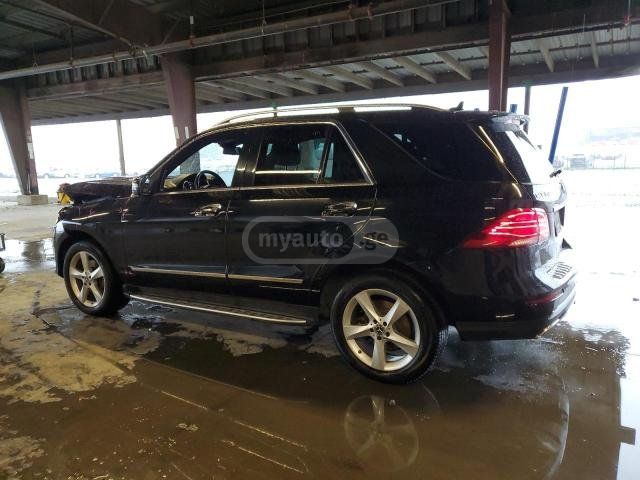 Mercedes-Benz GLE 350 2016 — photo 2