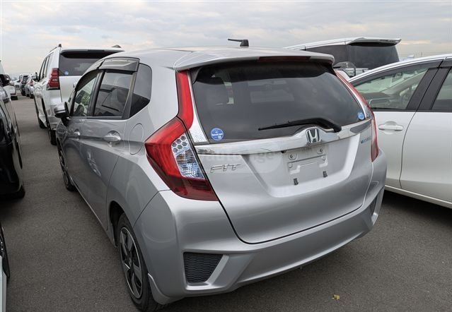 Honda Fit 2017 — photo 2
