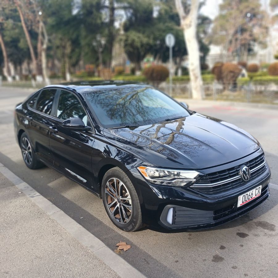 Volkswagen Jetta 2023 — photo 2