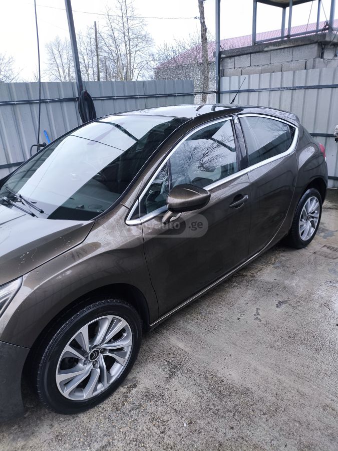 Citroen DS4 2013 — photo 2
