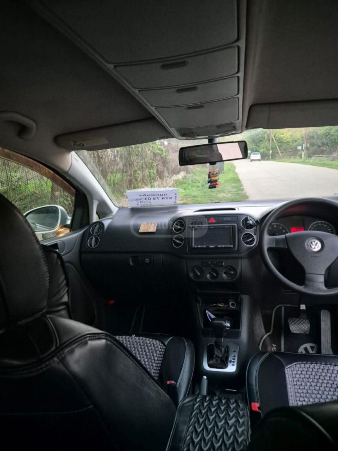 Volkswagen Golf 2005 — photo 2