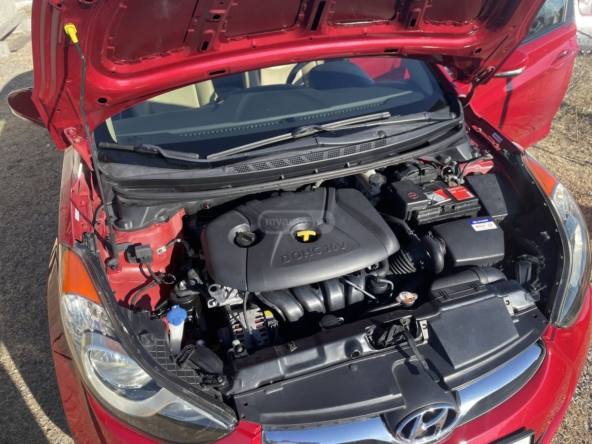 Hyundai Elantra 2013 — photo 2