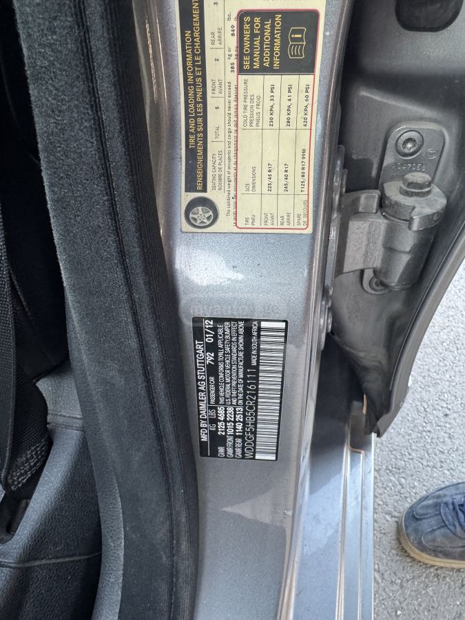 Mercedes-Benz C 350 2012 — photo 2