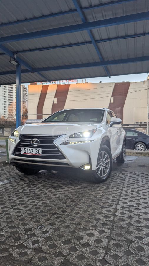 Lexus NX 200 2015 — photo 2