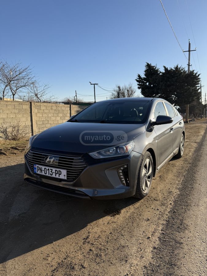 Hyundai Ioniq