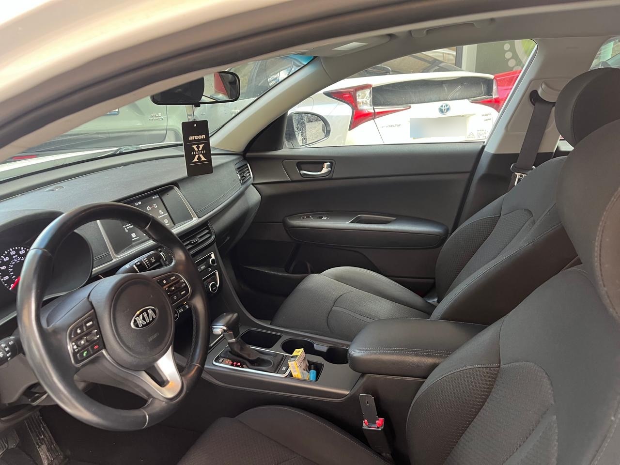 Kia Optima 2017 — photo 2