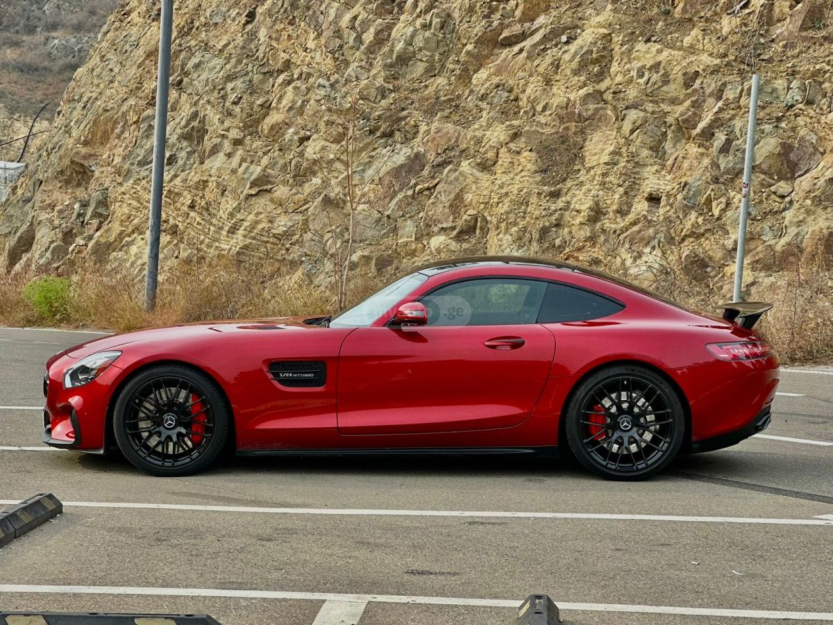 Mercedes-Benz AMG GT 63 2017 — photo 2