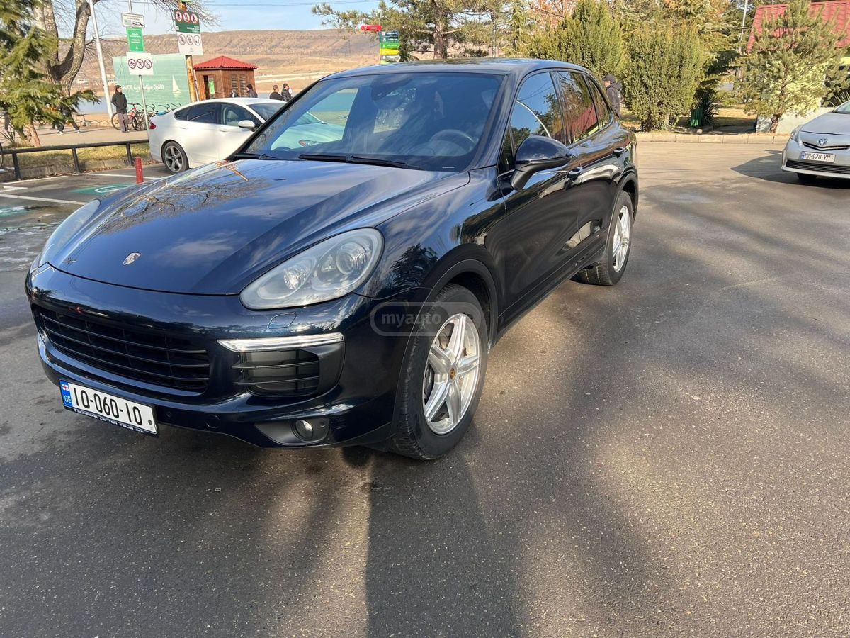 Porsche Cayenne 2015 — photo 2